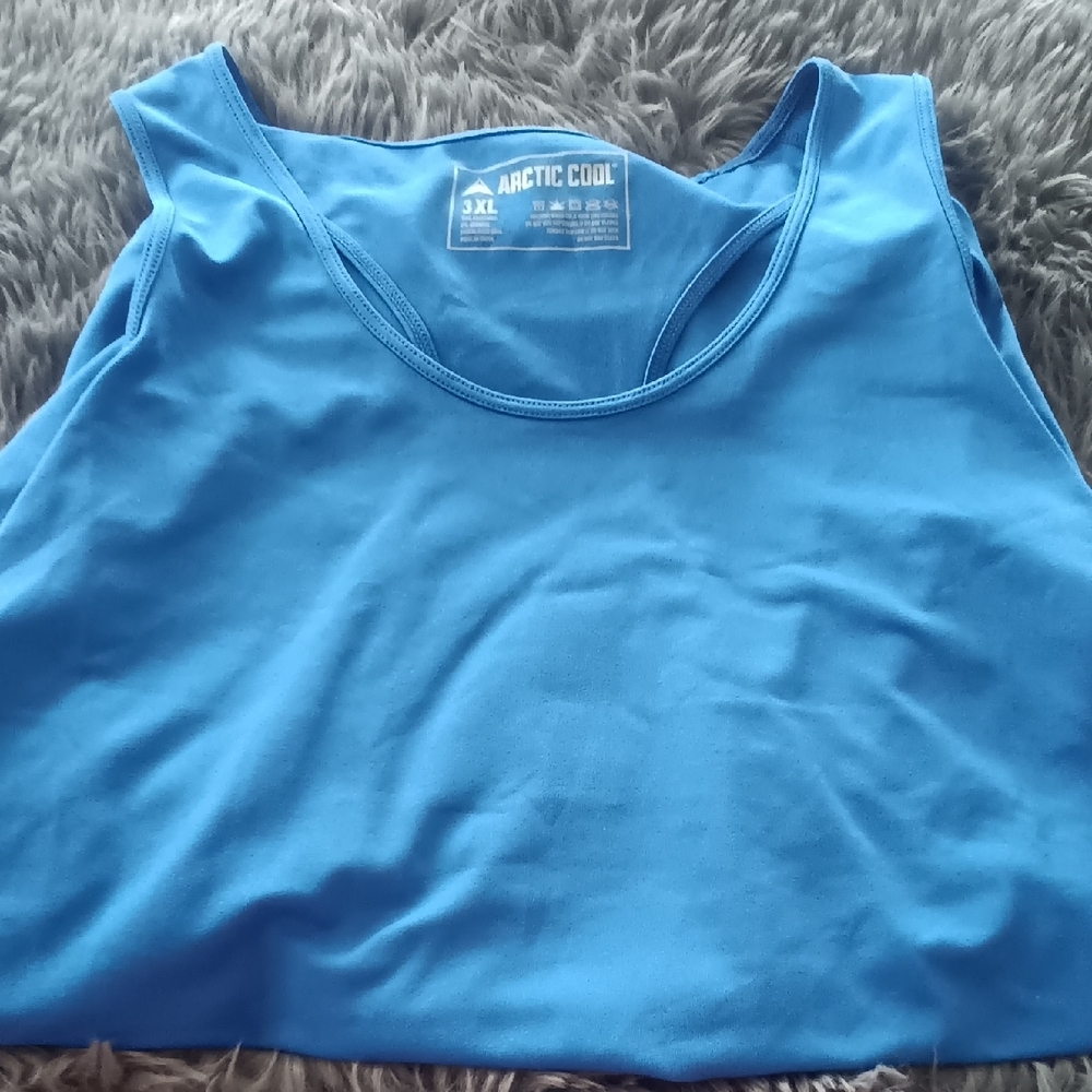 Arctic Cool Women's Vibrant Blue Tank Top